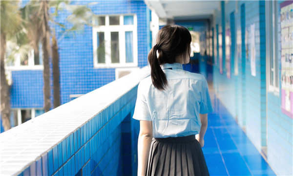 福田如何找到一个可以帮助我生孩子的女人？